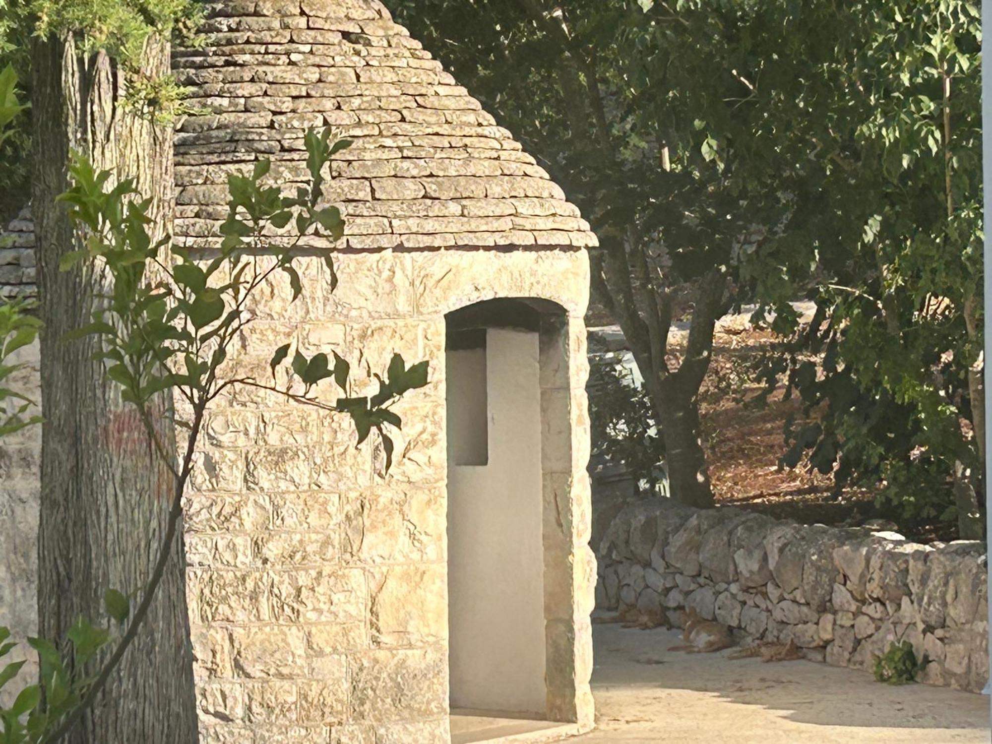 로코로톤도 Il Trullo Di Simona B&B 외부 사진