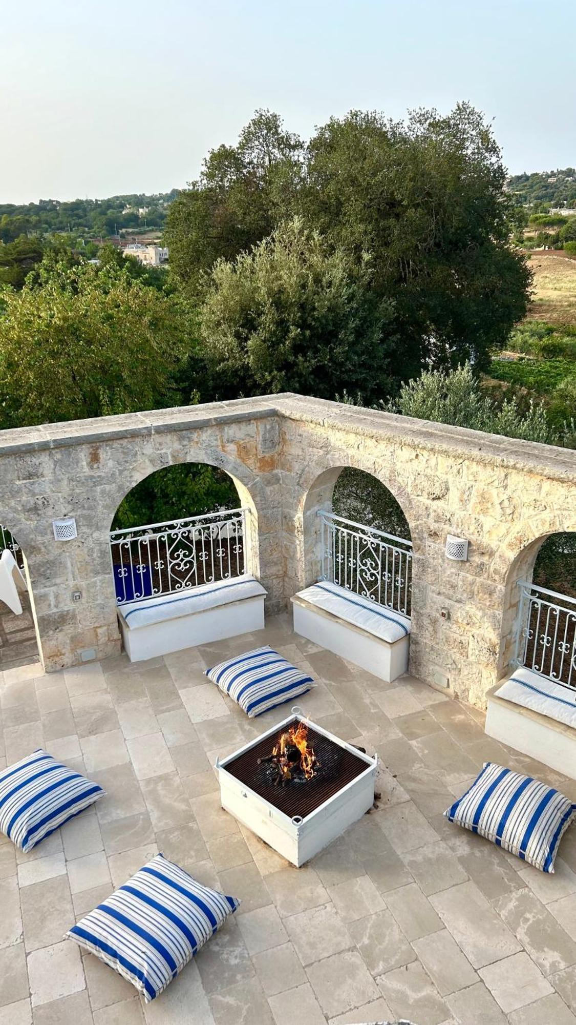 로코로톤도 Il Trullo Di Simona B&B 외부 사진