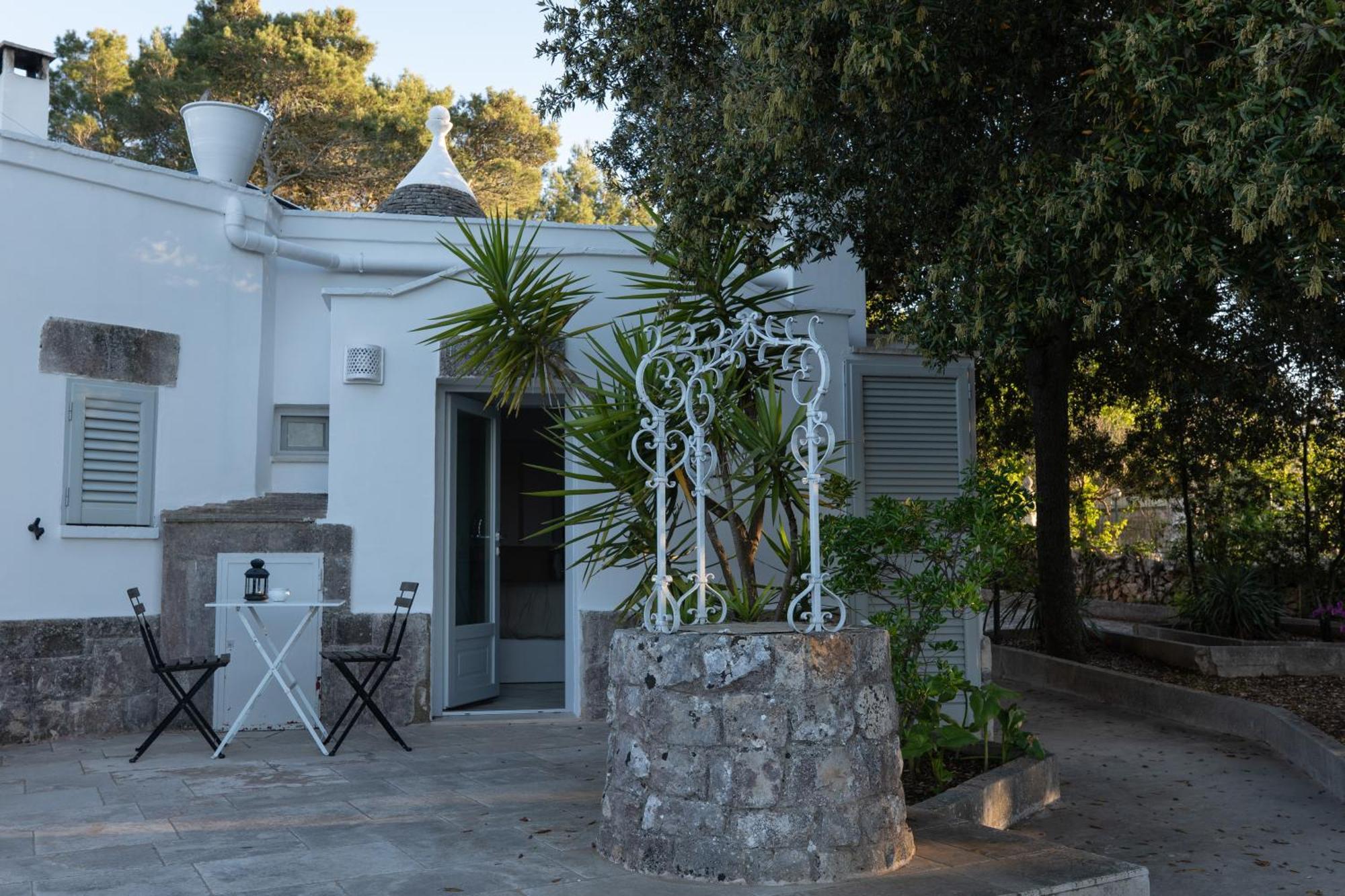 로코로톤도 Il Trullo Di Simona B&B 외부 사진